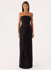 Stole My Heart Maxi Dress - Black